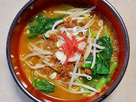 鶏そぼろ＆小松菜＆もやしde味噌ラーメン